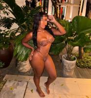 613953123: Chica busca chico en Cádiz