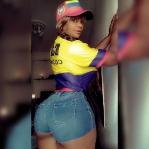 634796075: Chica busca chico en Valladolid