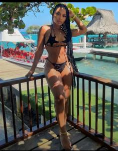 642946017: Chica busca chico en Ibiza