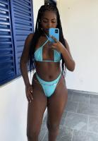 614742569: Chica busca chico en Sevilla