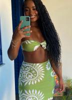 614742569: Chica busca chico en Sevilla