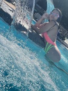 643015122: Chica busca chico en Almería