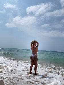 632903762: Chica busca chico en Barcelona