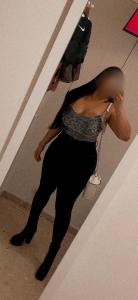 Chica busca chico en Huelva: Chica busca chico