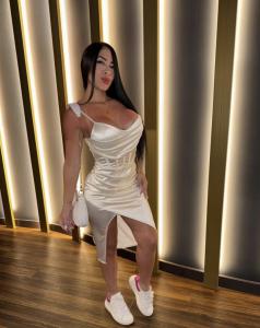 Chica busca chico en Badajoz: Chica busca chico