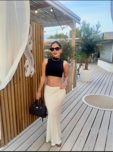 695733301: Chica busca chico en Cantabria