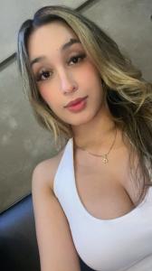 623362183: Chica busca chico en Barcelona