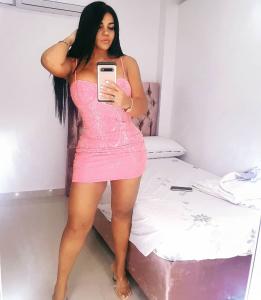 Chica busca chico en Valencia: Chica busca chico