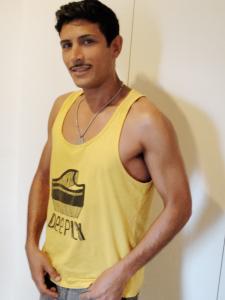 Chico busca chica en Las Palmas: 