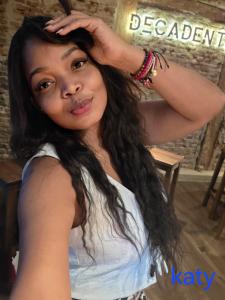 607026483: Chica busca chico en Ceuta