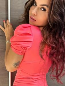 610176205: Chica busca chico en Sevilla