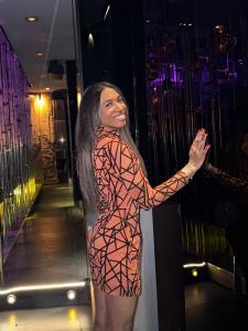 664578992: Travesti en Barcelona