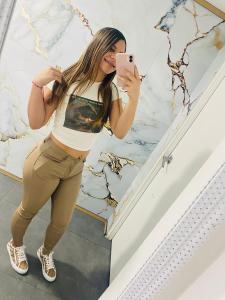 660106231: Chica busca chico en Gerona