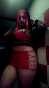 667716297: Chica busca chico en Granada