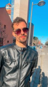 631600886: Chico busca chica en Alicante