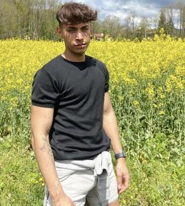 Chico busca chica en Cantabria: 
