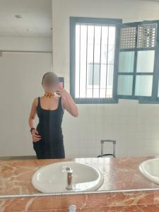 694228906: Chica busca chico en Cádiz
