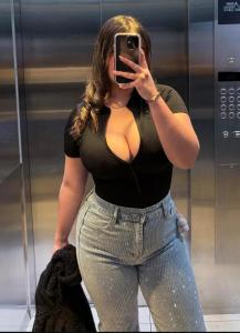 Chica busca chico en Cáceres: Chica busca chico
