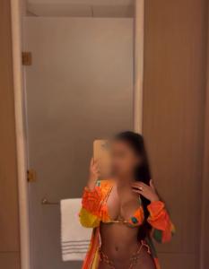 Chica busca chico en Málaga: Chica busca chico