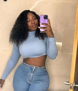623916473: Chica busca chico en Sevilla