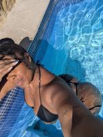 699387190: Chica busca chico en Cádiz