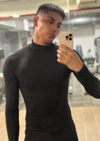 664014126: Chico busca chica en Barcelona