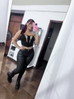 643103846: Chica busca chico en Menorca