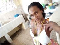 643077863: Chica busca chico en Salamanca