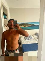 667839646: Chico busca chica en Málaga