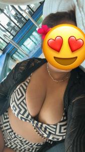 Chica busca chico en Zaragoza: Chica busca chico