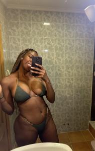 613526395: Chica busca chico en Guipúzcoa