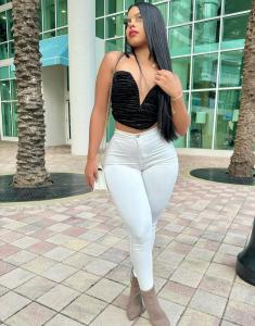 697714588: Chica busca chico en Pontevedra