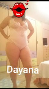631734581: Chica busca chico en Gerona