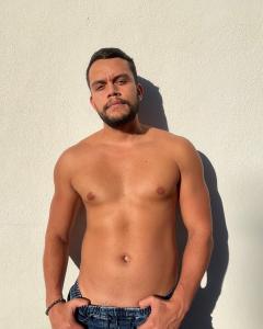 634693358: Chico busca chica en Madrid