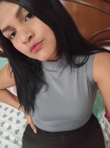603351463: Chica busca chico en Sevilla