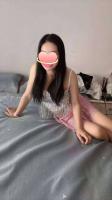 697819499: Chica busca chico en Barcelona