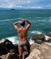 671481543: Chica busca chico en Barcelona