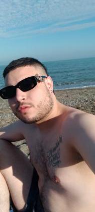 Chico busca chica en Málaga: 