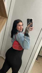 663397777: Chica busca chico en Alicante
