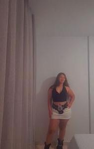 602709087: Chica busca chico en Barcelona