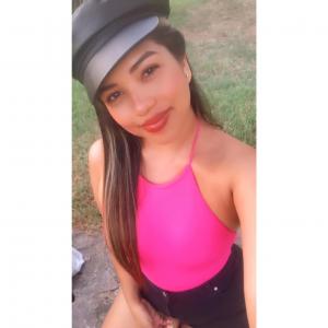 Chica busca chico en Valencia: Chica busca chico