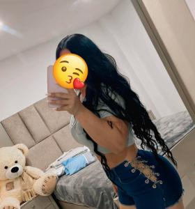 Chica busca chico en Huesca: 