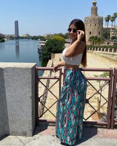 627516379: Chica busca chico en Valencia