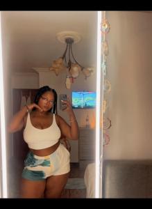 624102479: Chica busca chico en Málaga