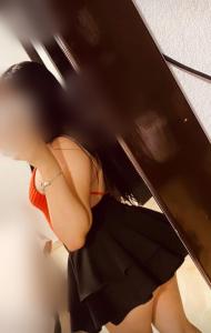 613737559: Chica busca chico en Navarra