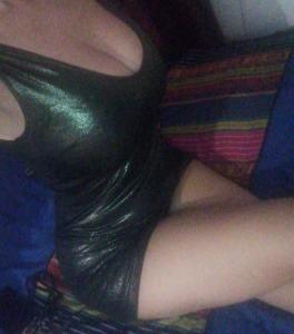 637754940: Chica busca chico en Madrid