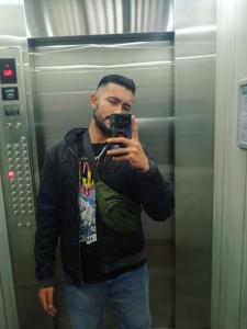Chico busca chica en Alicante: 