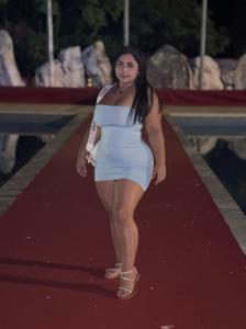 Chica busca chico en Valencia: Chica busca chico