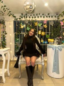 611285273: Chica busca chico en Alicante