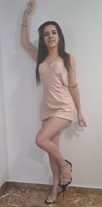 663947899: Chica busca chico en Madrid